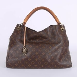 Louis Vuitton - Artsy MM Monogram Canvas