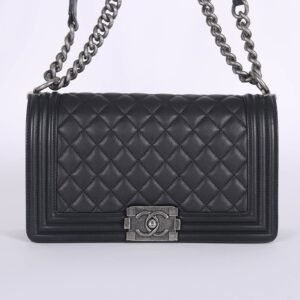 Chanel - Medium Boy Flap Bag Calfskin Noir