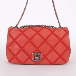 Chanel - Single Diamond Stitch Calfskin Flap Bag Red